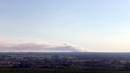 L'incendie du Tuzan vu de Sainte-Croix-du-Mont