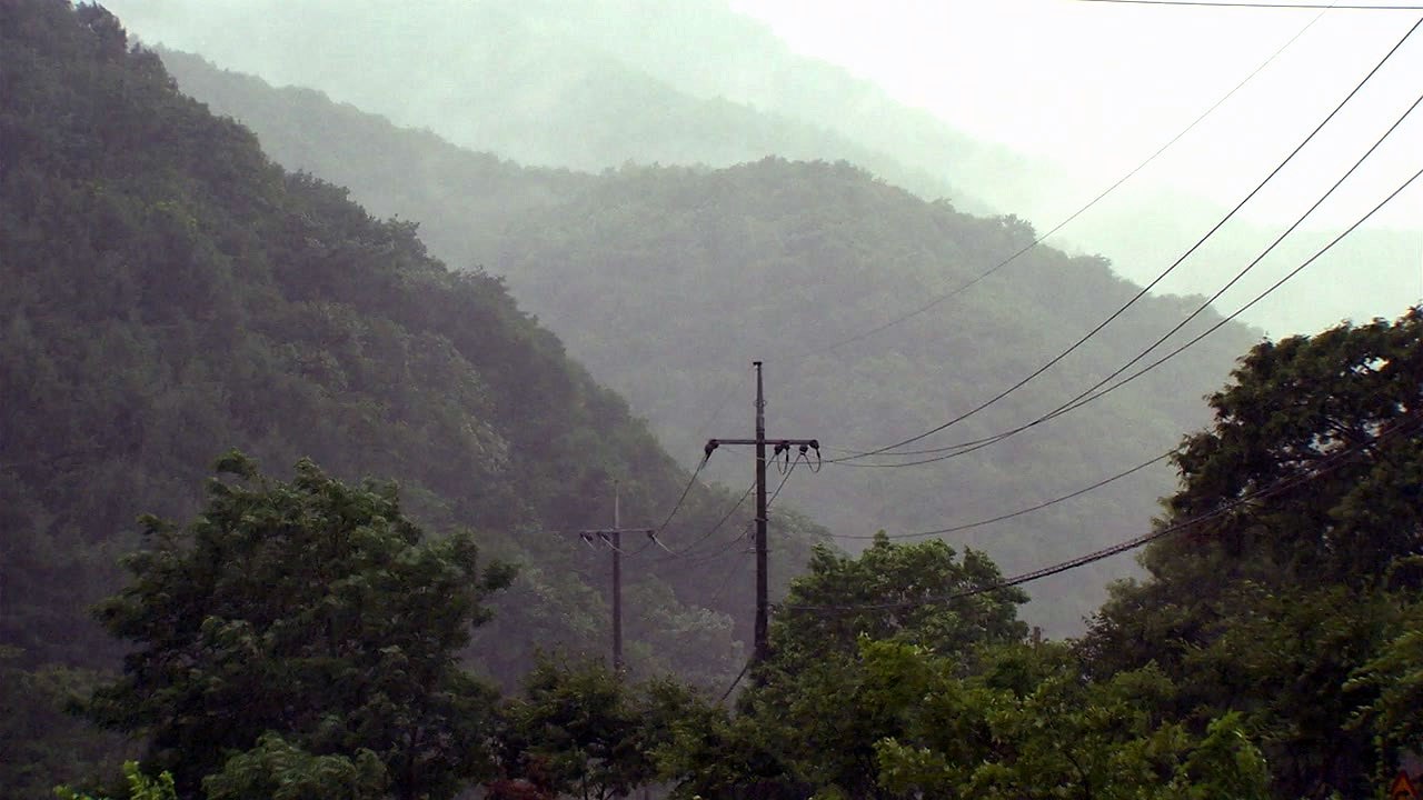 산사태 위기경보 ‘관심'에서 ‘주의'로 상향 / YTN