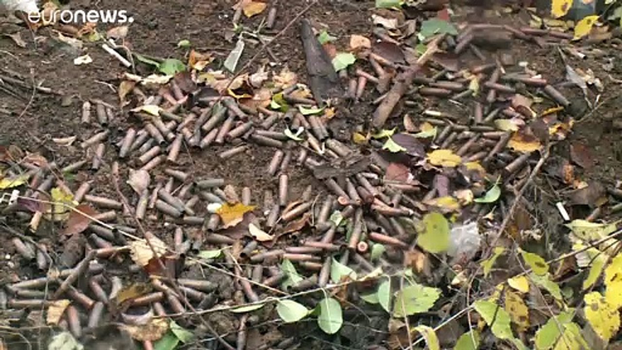 Ostukraine: Waffenruhe mit Maschinengewehrfeuer