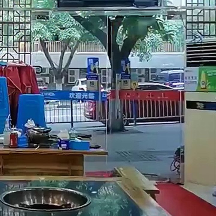 Try Not To Laugh !