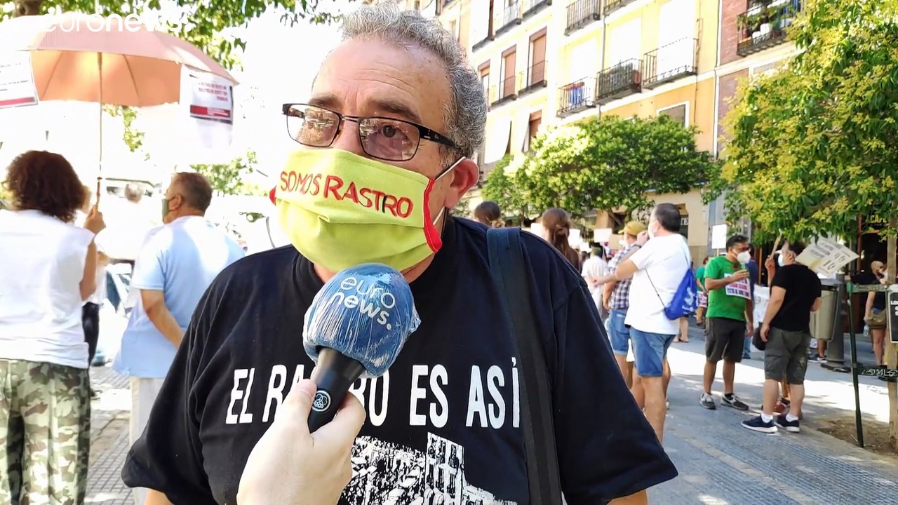 Tiltakozás a madridi bolhapiacon