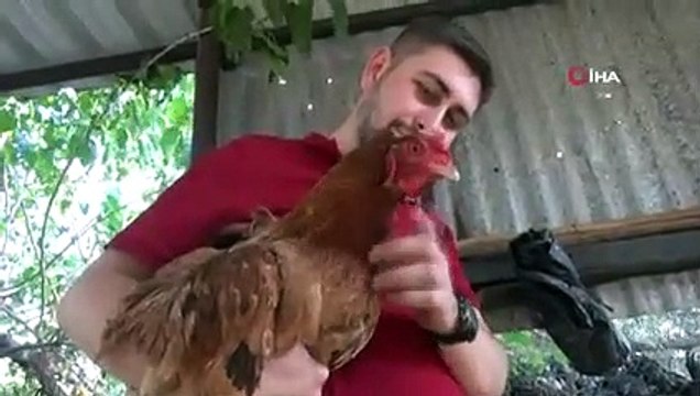 Yumurtanın içinden yumurta çıktı, görenler şaştı kaldı