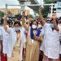 Pune : Nursing Staff Stage Protest at Jehangir Hospital