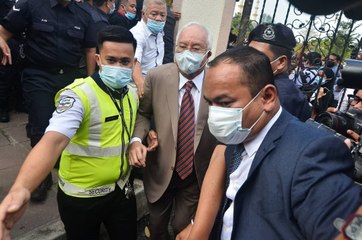Najib arrives at court ahead of SRC verdict