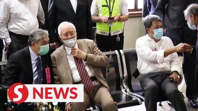 D-day: Umno leaders accompany Najib for SRC verdict