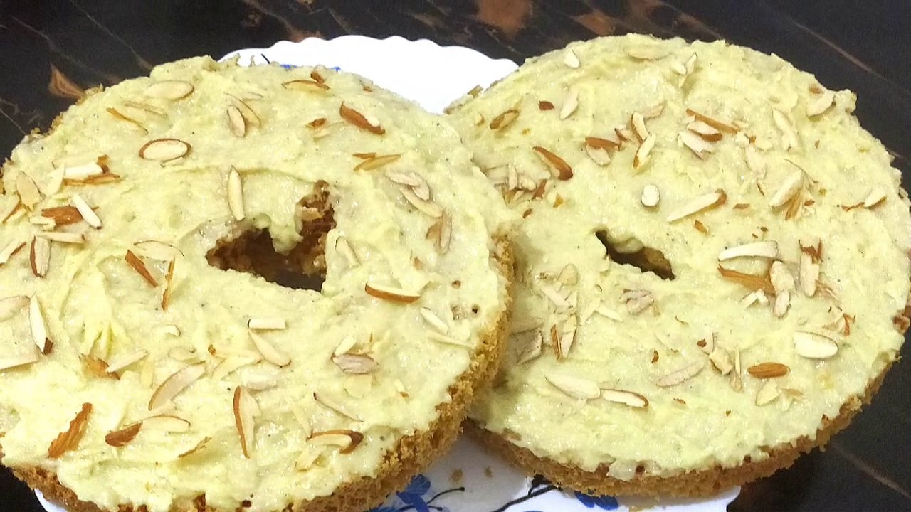 4 चम्मच घी से मिक्सी में बनाएं हलवाई जैसा जालीदार घेवर । Ghevar Recipe | Teej special recipes | How to make Ghevar at Home