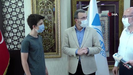 Hem hafız oldu hem LGS’de 0,71 ilk dereceye girdi
