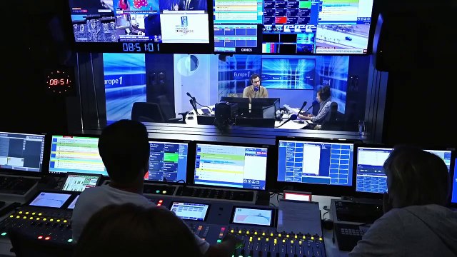 Jean-Claude Gaudin : Vous n'avez pas le monopole des laboratoires et de la science (Canteloup)