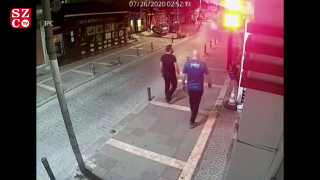 Türk bayrağını koparıp yere atan ahlaksız yakalandı