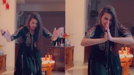 Himanshi Khurana का ये Video देख आपकी भी नहीं रुकेगी हँसी । Himanshi Khurana Funny Video । Boldsky