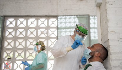 Coronavirus : la France fournit des tests PCR gratuits sans ordonnance