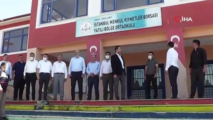 TOKAT YEŞİLYURT'TAKİ OKULUN KAPISINA KİLİT VURULDU