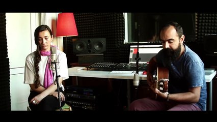 Burcu Yeşilbaş - Penceresi Önünde (Volkan Konak Cover)