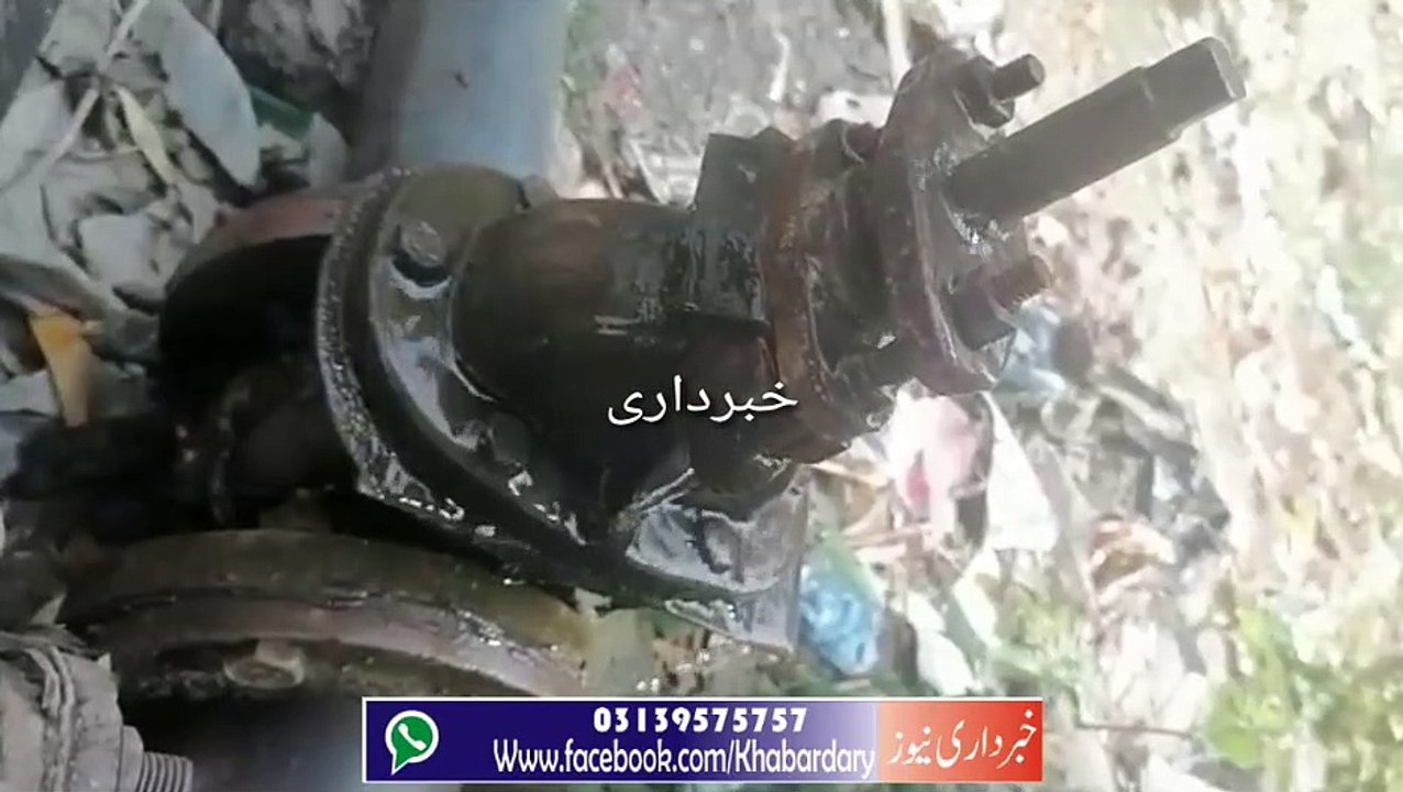 Peshawar PK74, UC35 Pawoki ma Saaf Pani ka Line Tootne se Aaloda Ban Raha hay.