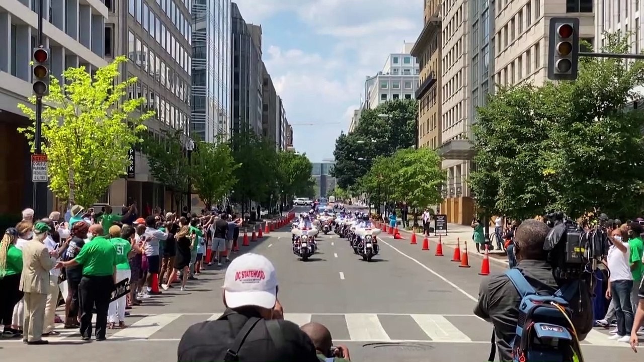 Sarg von US-Bürgerrechtler John Lewis im Kapitol aufgebahrt