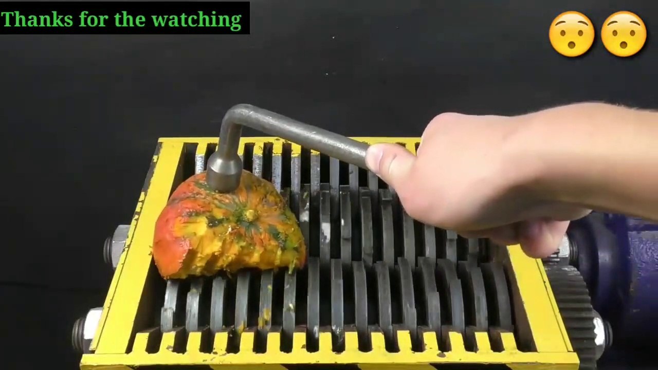 FAST SHREDDER VS CHICKEN AMAZING EXPERIMENT