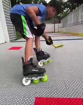 Kid Has Stellar Stops on His Roller Blades