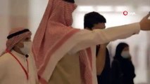 Kabe'ye dokunmanın bile yasak olduğu Suudi Arabistan'da hac ibadeti koronavirüs gölgesinde yapılıyor
