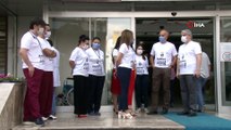 Sağlık çalışanlarından kadına şiddete tişörtlü tepki