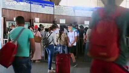 إرتباك وفوضى على الطرق بعد إغلاق ثماني مدن مغربية بسبب كوفيد-19