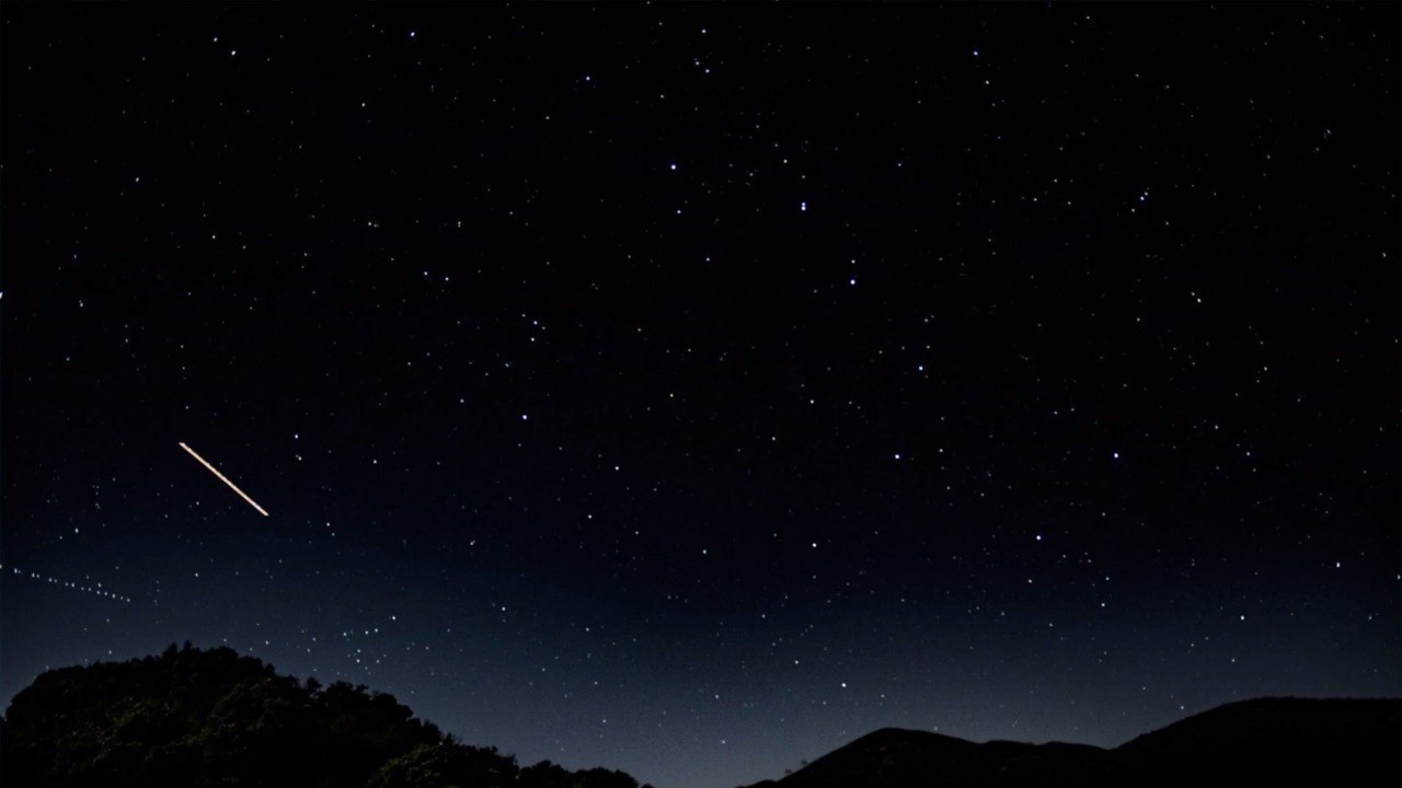 Two Meteor Showers Will Peak This Week — Here's How to Spot a Shooting Star