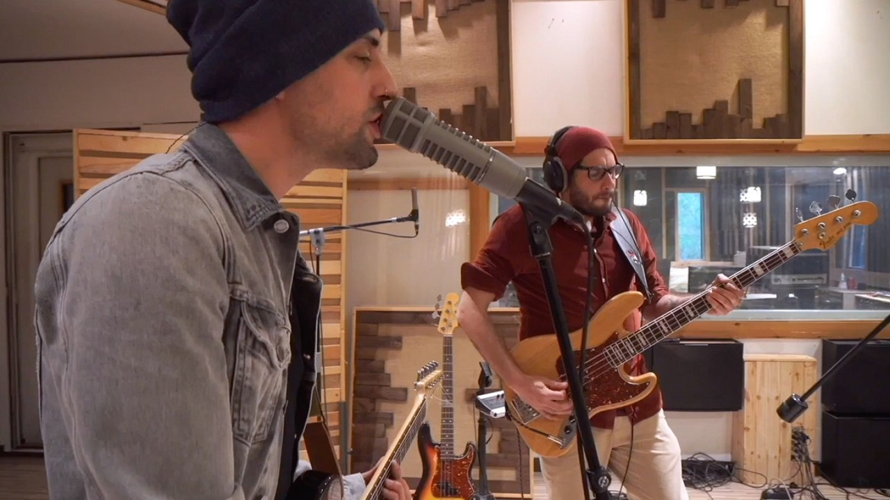 Massa - Me'n vaig - Videoclip oficial