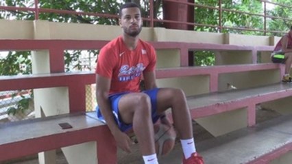 Jesus Cruz, el joven basquetbolista de Puerto Rico, que aspira a la NBA