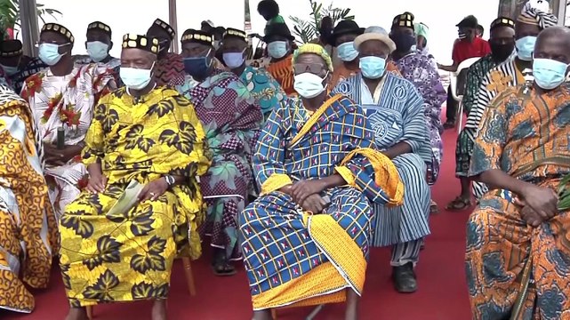 A Yamoussoukro, Alain Richard Donwahi lance l'operation 1 jour, 5 millions d'arbres