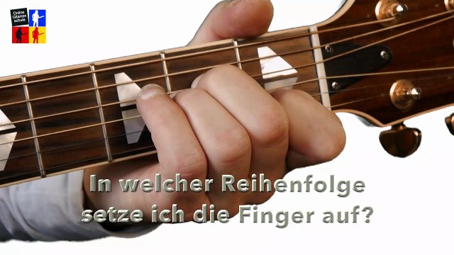 Der richtige Fingersatz beim Akkorde greifen | Schneller umgreifen an der Gitarre