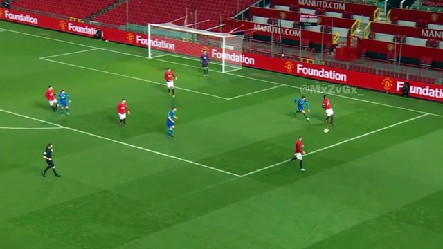 Teden Mengi, la nouvelle tour de contrôle de Manchester United