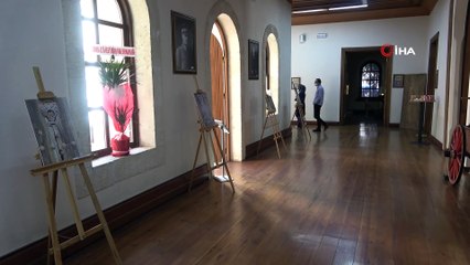 Tarihe ışık tutan kapı tokmakları sergilendi