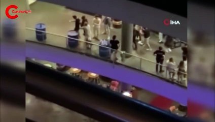 Gece kulübü çıkışında silahlar konuştu!