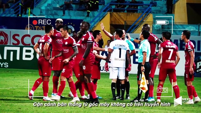 Bàn thắng tranh cãi của Hà Nội FC khiến CLB TP. HCM đòi bỏ đá, thầy Chung bật khóc - NEXT SPORTS