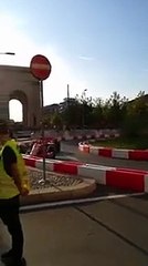 F1 - Incidente per Vettel al primo giro dello show di Milano