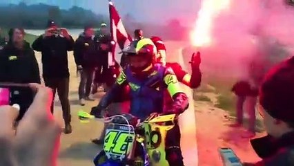 100 Km dei Campioni, pazza esultanza per Rossi e Morbidelli
