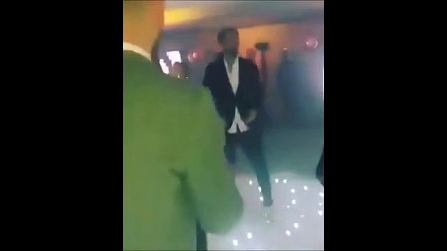 Klopp scatenato: Capodanno di balli e divertimento per l'allenatore del Liverpool