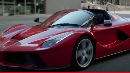 LaFerrari Aperta protagonista di un emozionante filmato