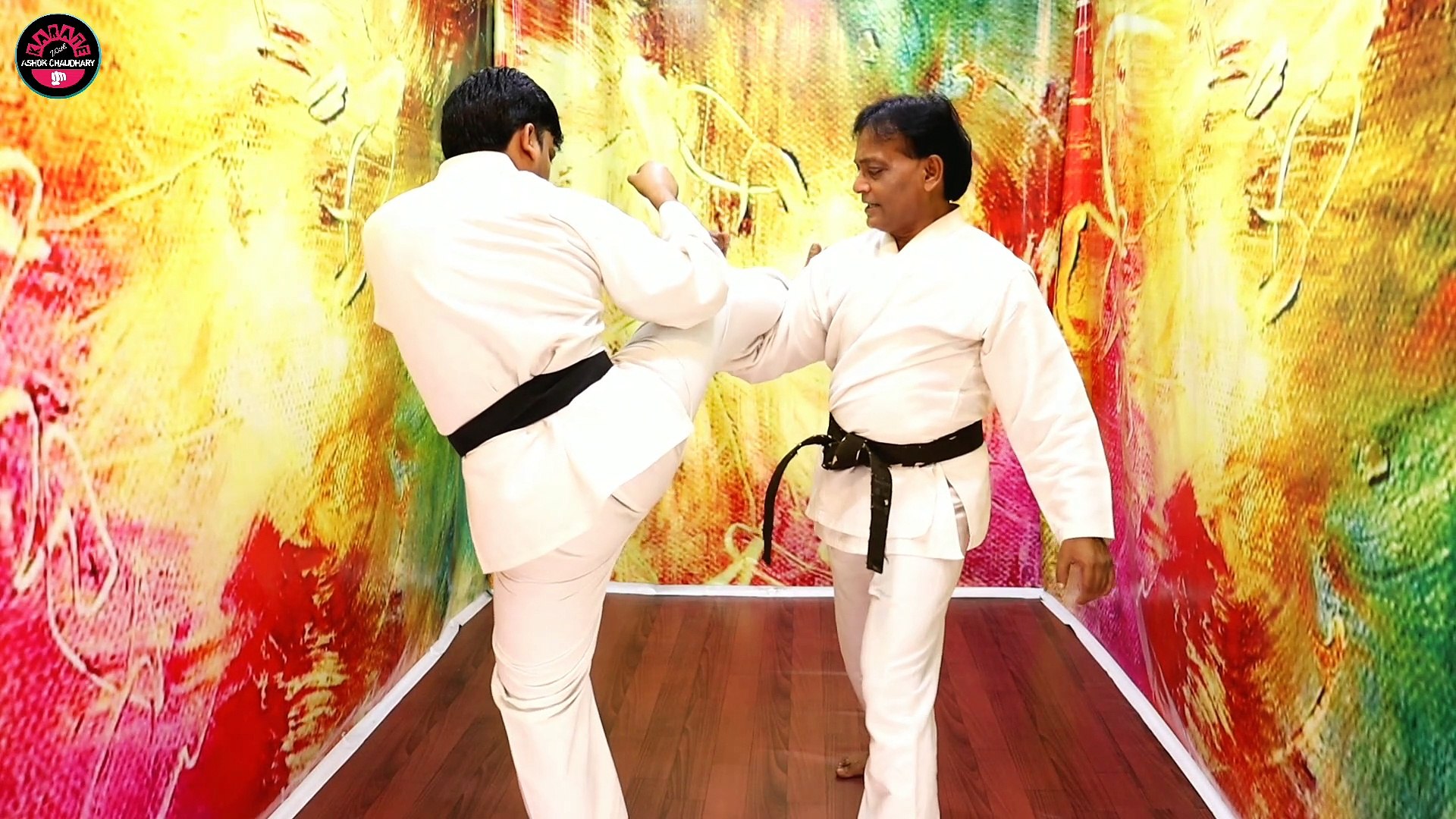 ⁣Self Defence Techniques | Self Defense Techniques | Self Defence Training|Kick Self Defence Tutorial