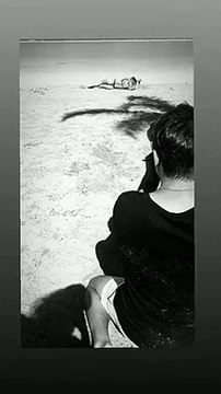 Wanda Nara in perizoma sul set fotografico: l'atmosfera Ã¨ bollente!