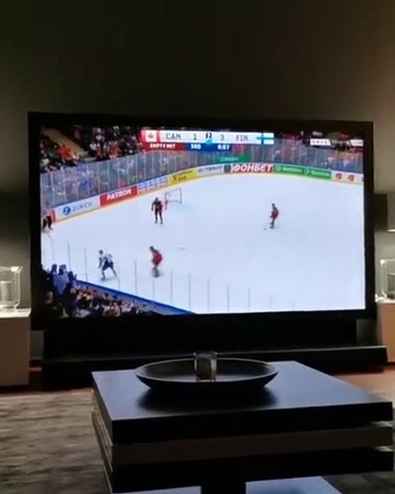 Formula 1 - Raikkonen si consola con l'hockey su ghiaccio: Finlandia campione del mondo