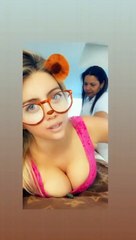 Il sexy massaggio ai glutei di Wanda Nara