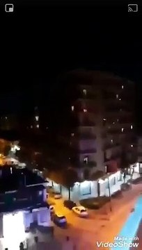 Coronavirus - Il Flash Mob si trasforma in un coro da stadio: dai balconi si alza... una voce contro la Juventus