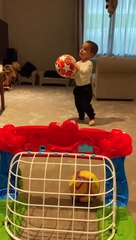 Il piccolo Alessandro Morata ha il calcio nel sangue: il figlio di Alvaro mostra doti da campione in tenerissima etÃ 