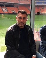Vieri imita Pirlo: il VIDEO esilarante