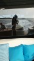 Belen sexy sullo yacht ad Ibiza, Iannone sta arrivando