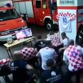 Mondali 2018, ecco come i Vigili del Fuoco della Croazia seguono la partita