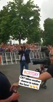 Juventus, Cristiano Ronaldo saluta i nuovi tifosi