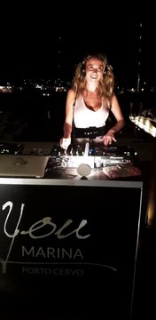 Diletta Leotta scatenata il versione Dj