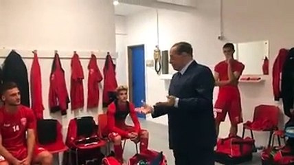 Monza, il discorso nello spogliatoio di Berlusconi