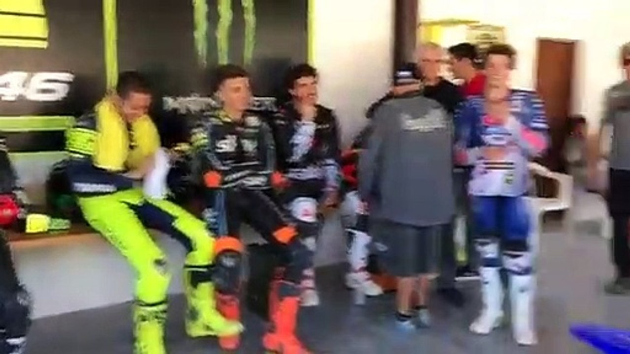 MotoGp - Pierino46 show al Ranch di Tavullia: la canzone per Valentino Rossi